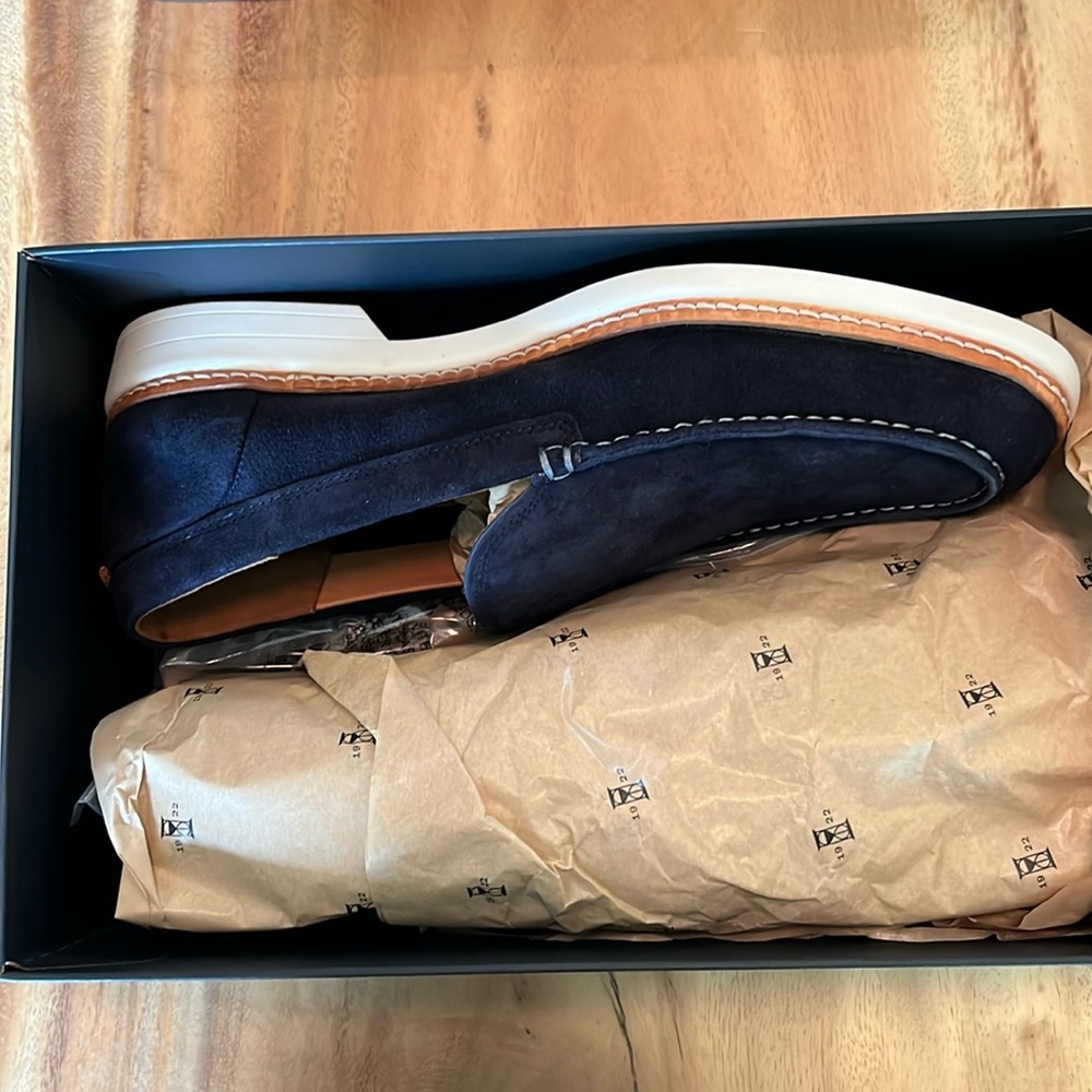NEW - Allen Edmonds Wilder Venetian Slip-on Loafer / Navy Blue suede